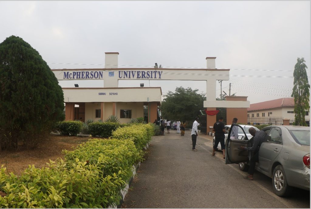 McPherson University welcomes fresh students to campus